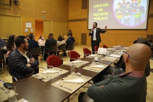 036ae43d-8418-4e91-a8aa-29d945485b49