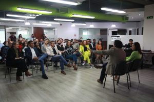 036ddb76-50da-4e48-986f-cb41fdebe27e