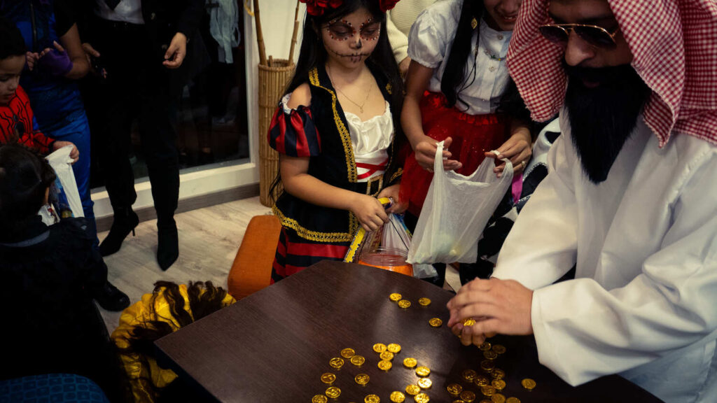 RONDA 2 DISFRACES-38