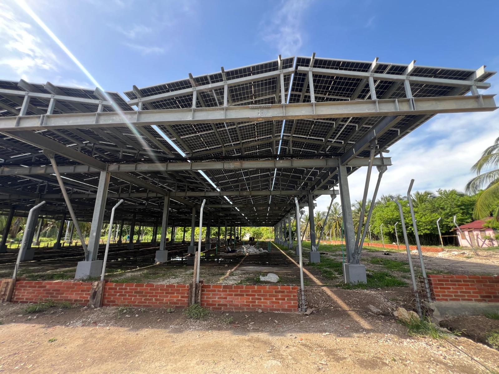 fotografía cenral hidroeléctrica de ISLA Grande